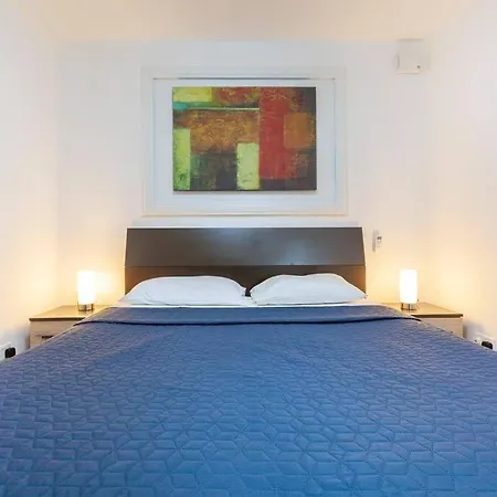 Comfy With Terrace, 5 Mins To Sliema Ferries By 360 Estates شقة Gzira