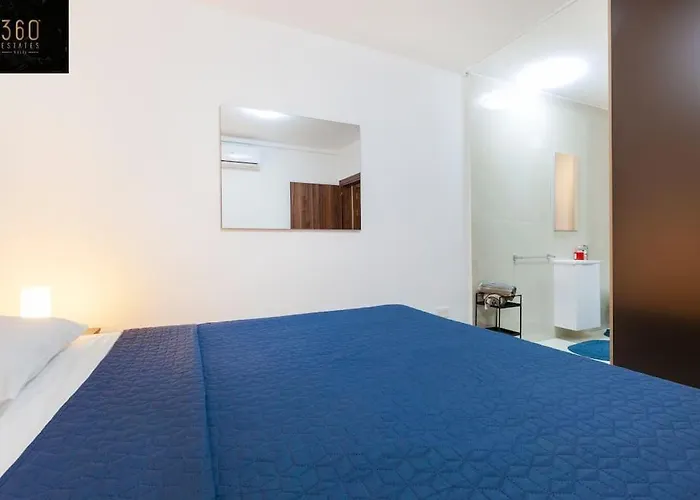 Comfy With Terrace, 5 Mins To Sliema Ferries By 360 Estates